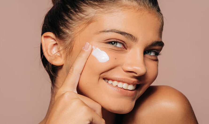 The Rise of “Clean Girl Aesthetic” and Its Hidden Exclusivity