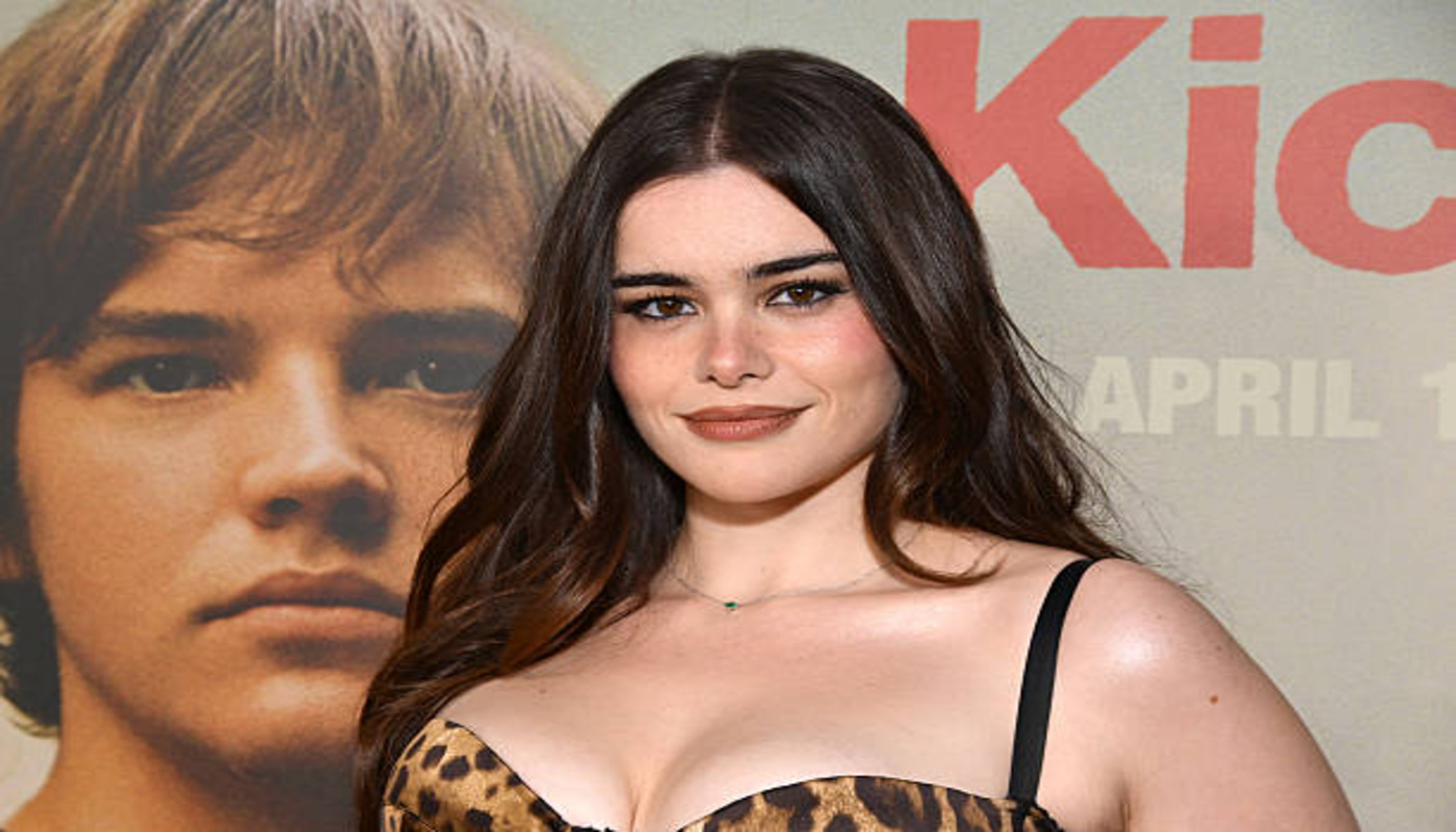 https://media.gettyimages.com/id/2271394290/photo/los-angeles-california-barbie-ferreira-attends-a-screening-of-mile-end-kicks-at-hollywood.jpg?s=612x612&w=0&k=20&c=INW3wX7oFm9BWIxGZZearTPUo1RZWjDH4tIeEL1uid4=
