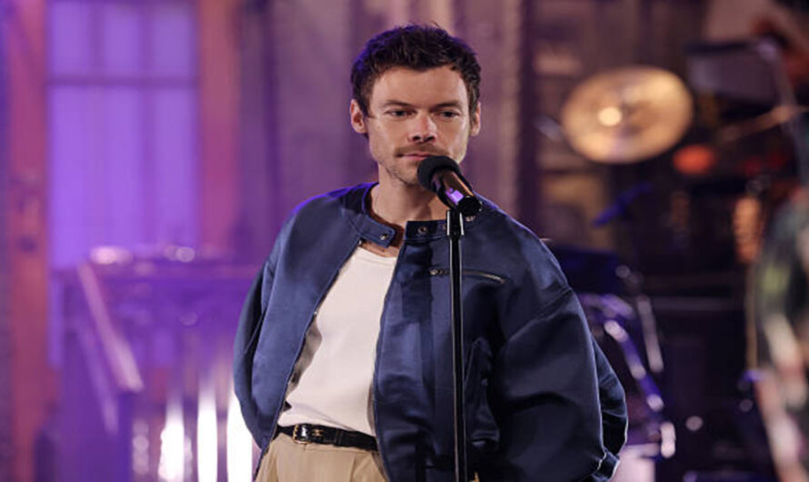 The Rise of Gender-Neutral Fashion Through Harry Styles’ Influence