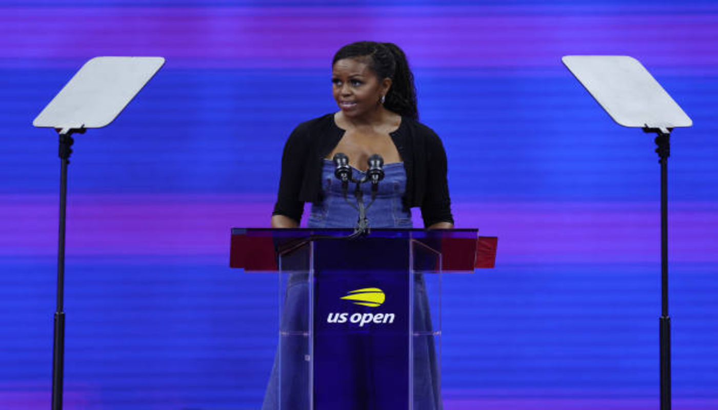 https://media.gettyimages.com/id/1645530470/photo/new-york-new-york-former-first-lady-of-the-united-states-michelle-obama-speaks-during-a.jpg?s=612x612&w=0&k=20&c=ezVhTrMBKoX13t_mkkq_YbBHRcd2pTvTJ40Szael7RQ=