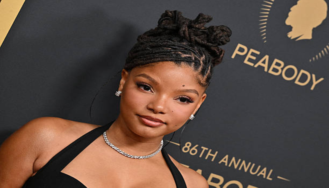https://media.gettyimages.com/id/2278505517/photo/us-actress-halle-bailey-attends-the-86th-annual-peabody-awards-at-the-beverly-wilshire-hotel.jpg?s=612x612&w=0&k=20&c=rJgqm-sfU6ebviJagjyclUJJfmHWP9gQQuop2Ledo2o=