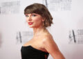 https://media.gettyimages.com/id/2281135277/photo/new-york-new-york-taylor-swift-attends-the-songwriters-hall-of-fame-55th-annual-induction-and.jpg?s=612x612&w=0&k=20&c=MXrHWJa_DPVSgJV6Y3rWx52KqDhZNi2tlW6konXsb80=