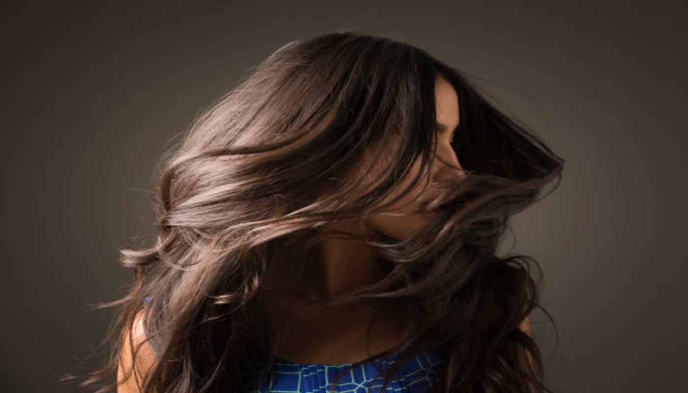 https://media.gettyimages.com/id/678821001/photo/mixed-race-woman-tossing-hair.jpg?s=612x612&w=0&k=20&c=Qdh1jLylBbzfEMh3V1FzVNpf6htpxVRqGsymasbsXpo=