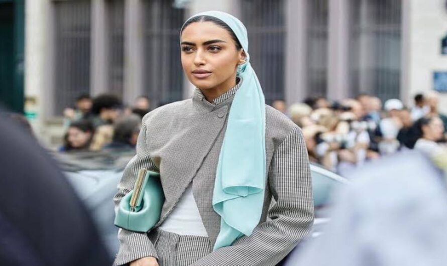Why Modest Fashion Influencers Are Gaining Mainstream Attention