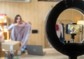 https://media.gettyimages.com/id/2225692914/photo/young-woman-streaming-live-from-her-store-presenting-clothes-selling-online.jpg?s=612x612&w=0&k=20&c=z_wpddrTp1c135f8TP_EDRmKgs1yr7WIBO9w0wok2uM=